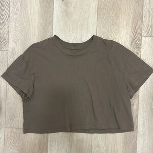 nuuds cropped tee